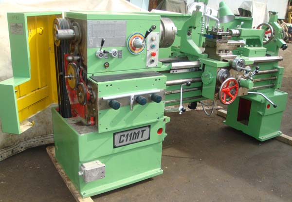 С11МТ Фотография токарно-гвинторізного верстата